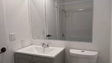 Main picture of 938 North St