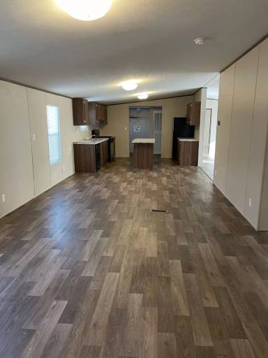 Main picture of 219 Linden Dr