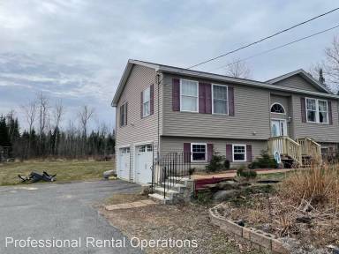 Main picture of 222 E Newport Rd