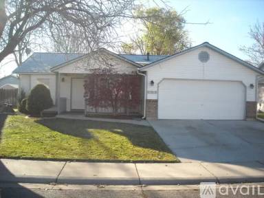 Main picture of 11089 W Palm St