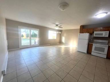 Main picture of 214 Haws Dr