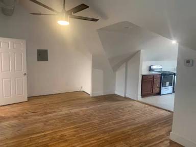 Main picture of 129 3rd St