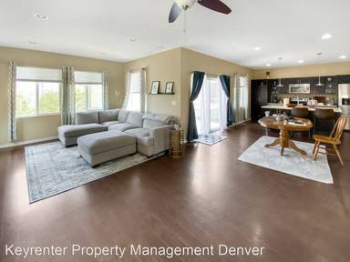 Main picture of 10814 Telluride St