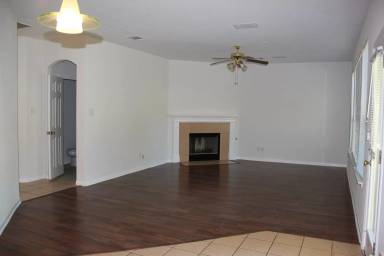 Main picture of 12824 Serafy Ct