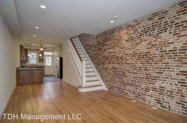 Main picture of 714 S Ellwood Ave