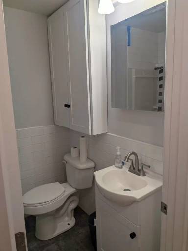 Main picture of 301 Walker St