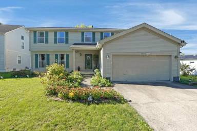 Main picture of 567 Tall Oaks Dr