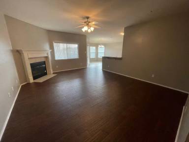 Main picture of 6203 Suellen Ln