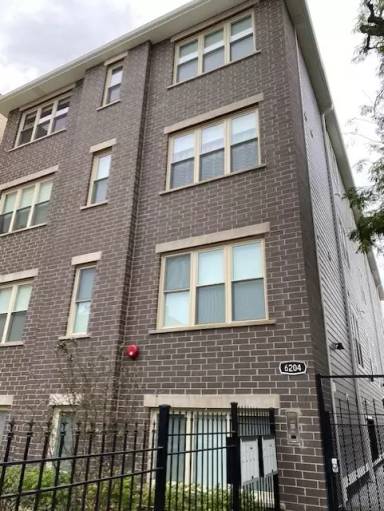 Main picture of 6200 S Kimbark Ave