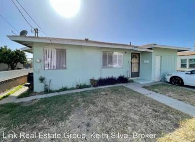 Main picture of 115 N Benwiley Ave
