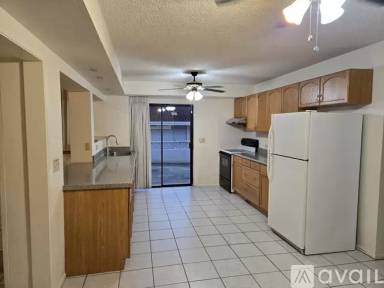 Main picture of 1536 Ala Hahanui St