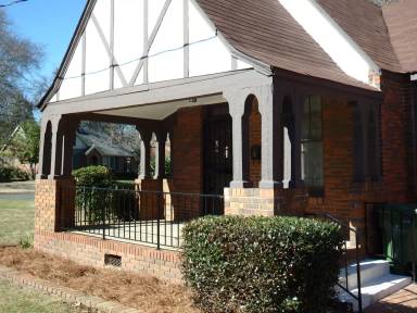 Main picture of 3379 Lexington Rd