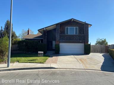 Main picture of 2325 Arabian Ct
