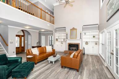 Main picture of 6920 Highland Rd