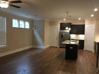Main picture of 2042 Orangery Dr