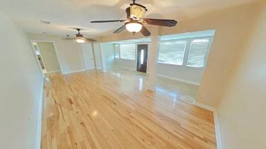 Main picture of 2307 NW Crosby Park Blvd