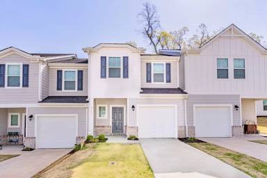 Main picture of 663 Millwright Way
