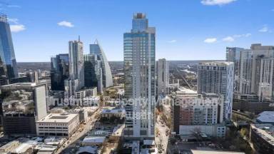 Main picture of Fifth & West