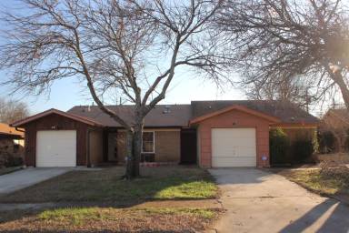 Main picture of 2116 Spicewood Dr