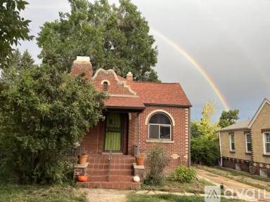 Main picture of 2960 Stuart St