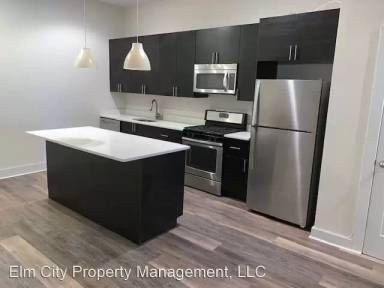 Main picture of 417 South St