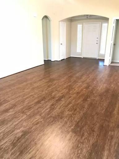 Main picture of 271 Freeman Blvd