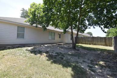 Main picture of 1010 Muelhause St