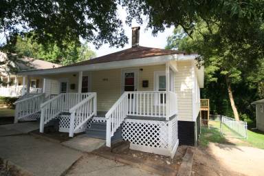 Main picture of 1011 Berkeley St