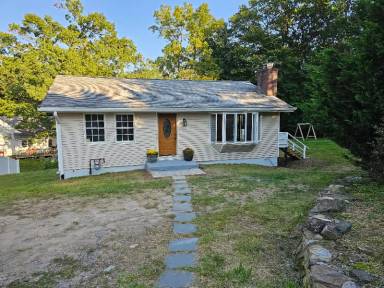 Main picture of 12 Prince St