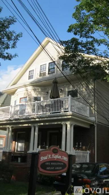 Main picture of 153 Governor St