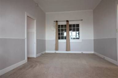 Main picture of 1909 Aleo Pl