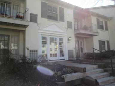 Main picture of 5903 Kingsford Rd