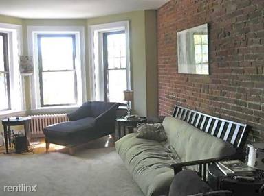 Main picture of 1169 Commonwealth Ave