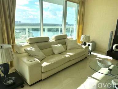 Main picture of Oceania V Condo