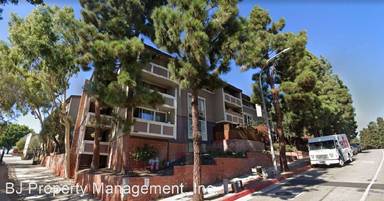 Main picture of 6605 Green Valley Cir