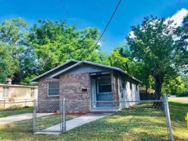 Main picture of 1603 W 29th St