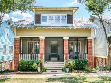 Main picture of 7 Bungalow Ct