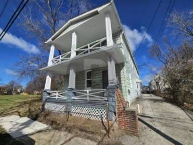 Main picture of 8023 Kosciuszko Ave