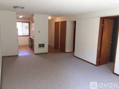 Main picture of 7298 SE Division St