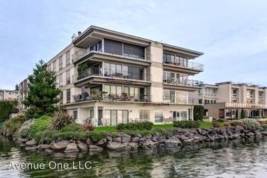 Main picture of 6401 Lake Washington Blvd NE