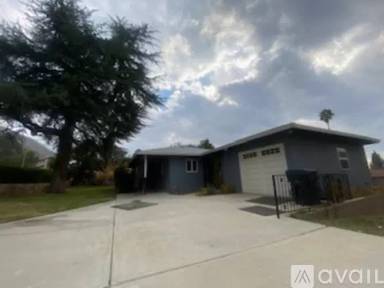 Main picture of 12048 Preston St