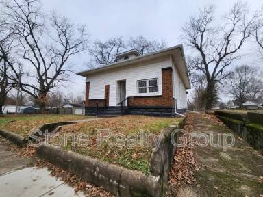 Main picture of 2424 Cleveland Ave