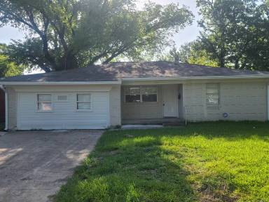 Main picture of 424 Bolero Ave