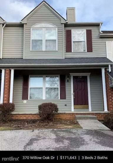 Main picture of 370 Willow Oak Dr
