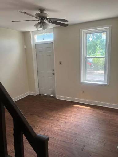 Main picture of 405 E Rittenhouse St