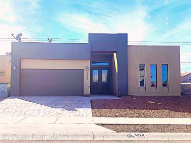 Main picture of 3229 Christian Cunningham