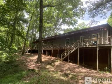 Main picture of 672 E Wolf Creek Rd