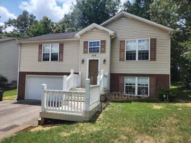 Main picture of 906 Bill Smith Rd