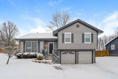 Main picture of 7526 N Kentucky Ave