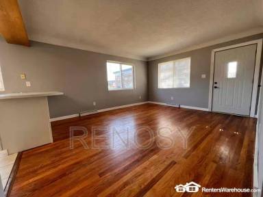Main picture of 802 SW 3rd St